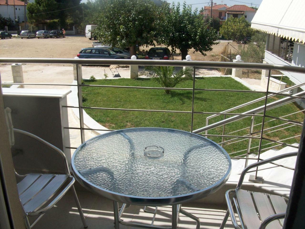 Mavridis Rooms Nikiti  Exterior photo