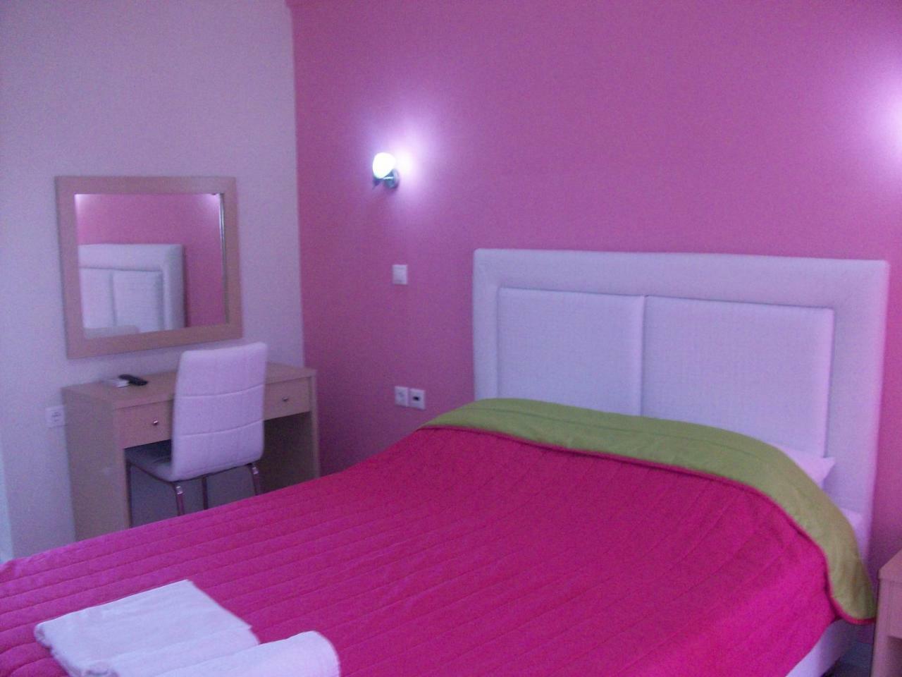 Mavridis Rooms Nikiti  Exterior photo